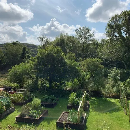 Riverbank House Bed & Breakfast Innishannon